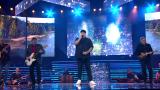 Onko tässä Suomen tv-historian suurin yhteiskaraoke? Arttu Wiskari ja Leavings-orkesteri laulattaa kotikatsomoita ja Logomoa!