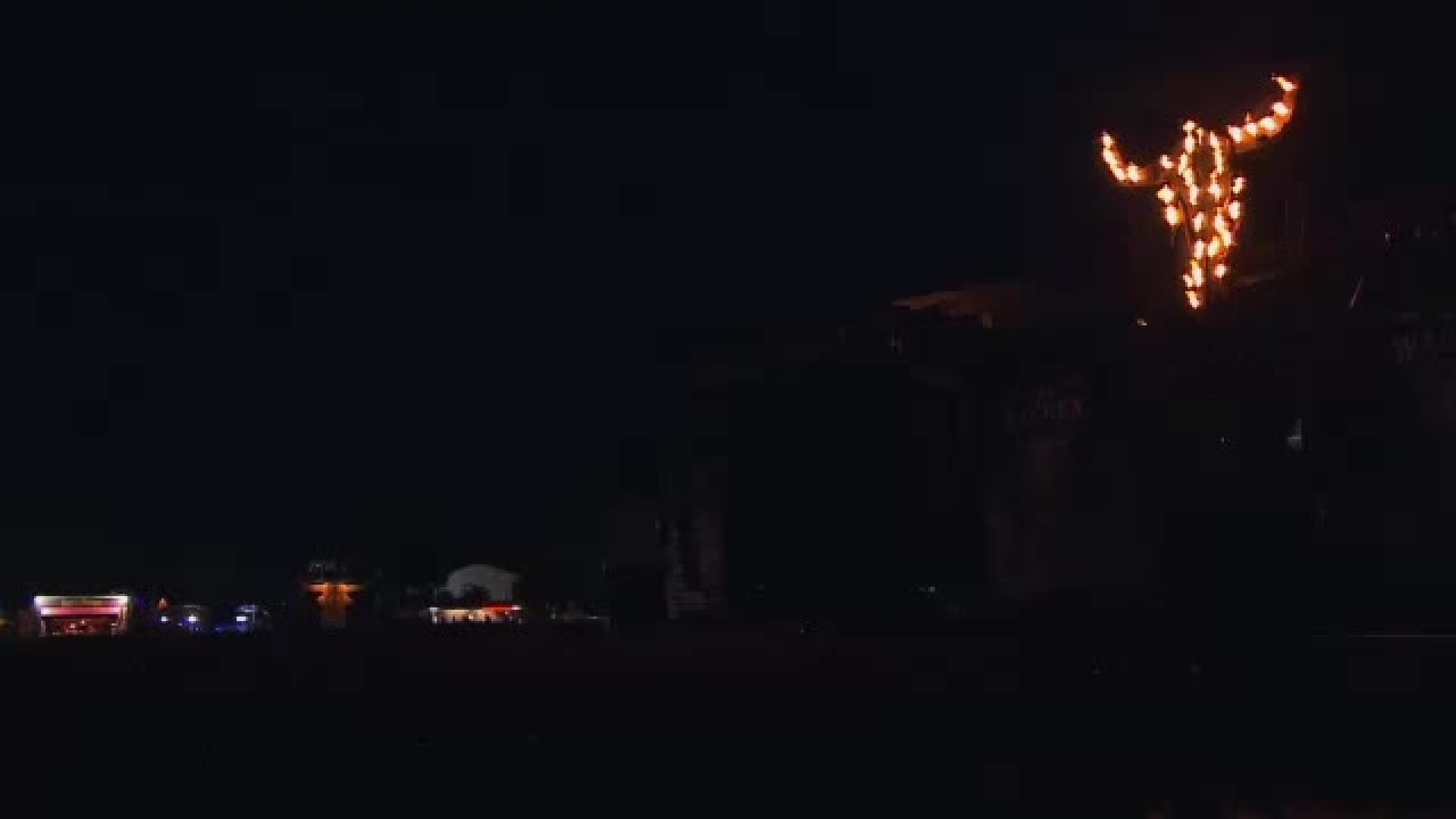 aurinkoinen Leone ja tori musta seksi hauskasti suku puoli video