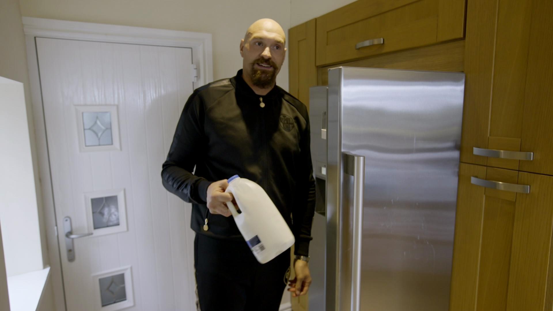 MTV Cribs International • Kausi 2 • 2 Tyson Fury & Wes Nelson Ruutu