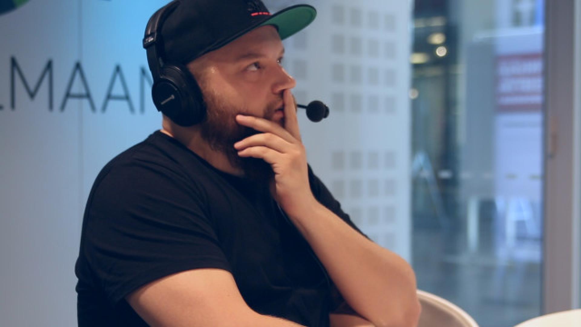 Musta anaali porno leikkeit