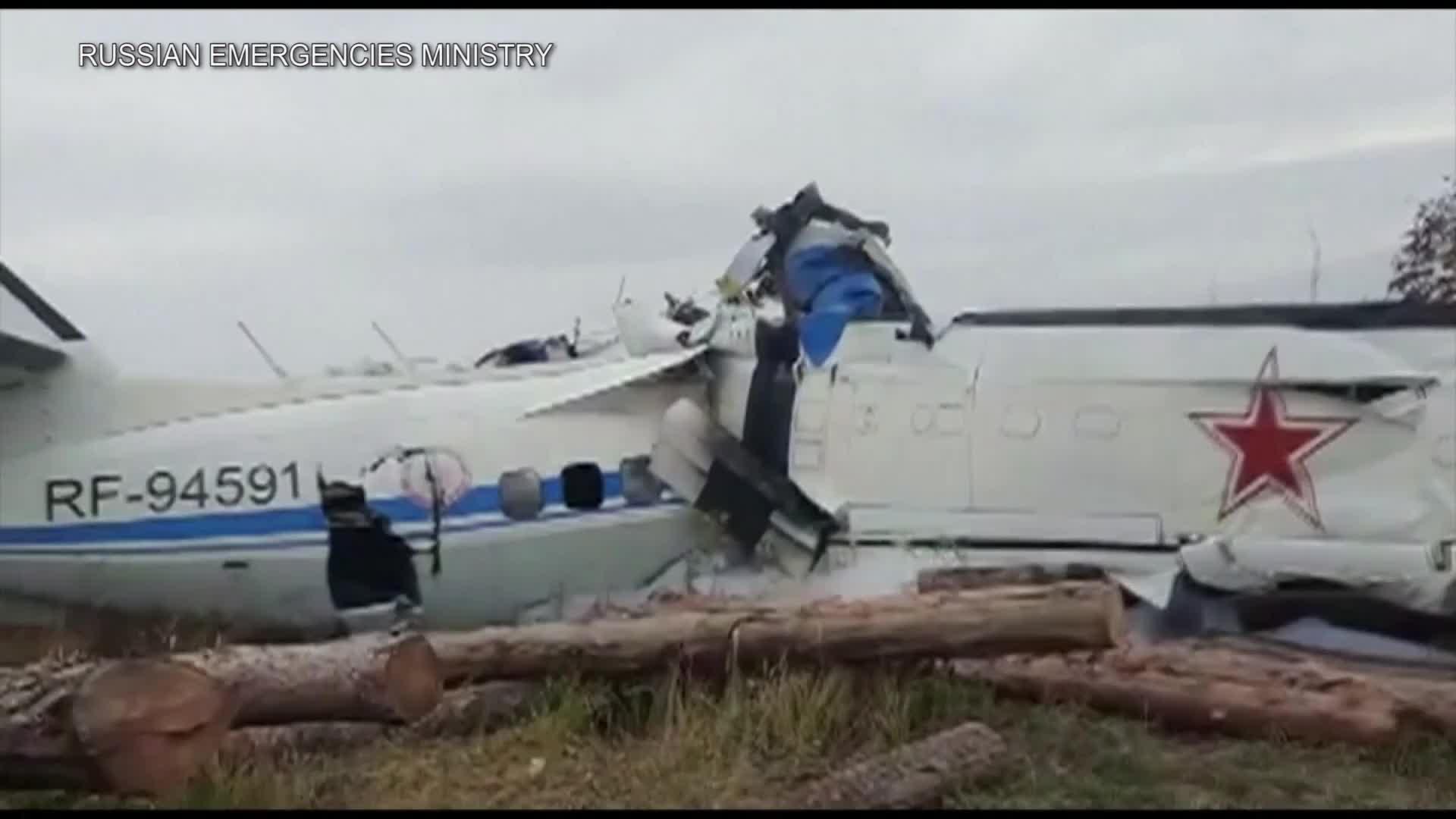 Деньги в разбившемся самолете. Место крушения самолёта l-410 Мензелинск. Крушение самолета в Мензелинске. Катастрофа l-410 под Мензелинском.