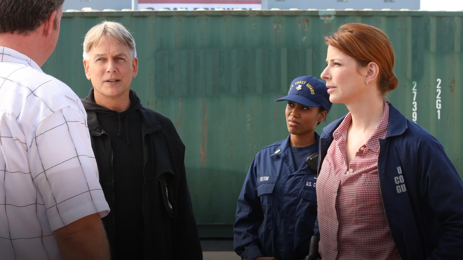Морская полиция спецотдел бесплатное. Эбигейл Борин NCIS. Спецотдел по спасению сериал. Сериал про Спецотдел полиции. Морская полиция США.
