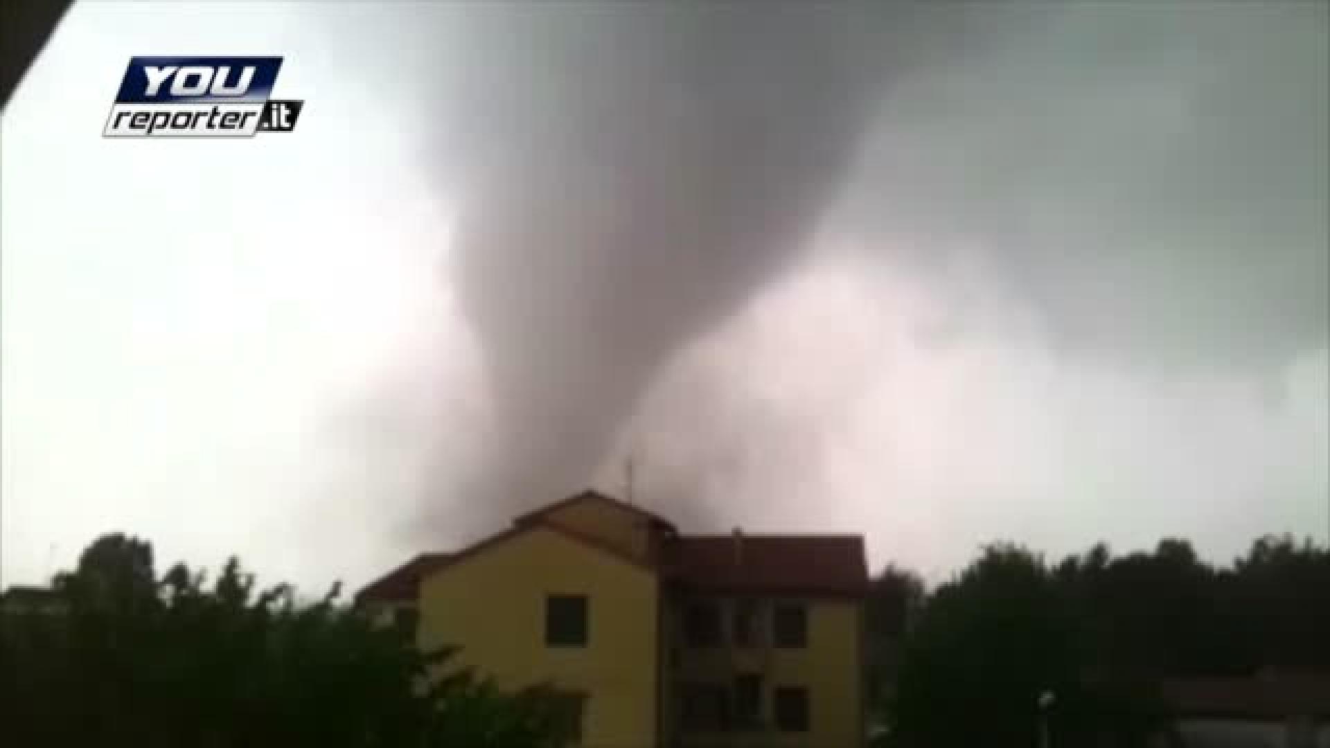 Tuhoisa tornado riepotteli pahasti Venetsian seutua | Ruutu