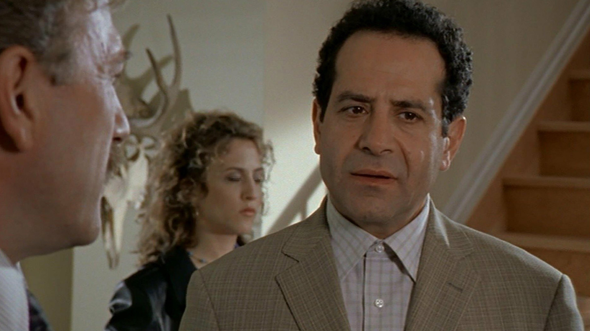 Monk • Kausi 1 • Jakso 7 • 7 - Mr. Monk and the Billionaire Mugger | Ruutu