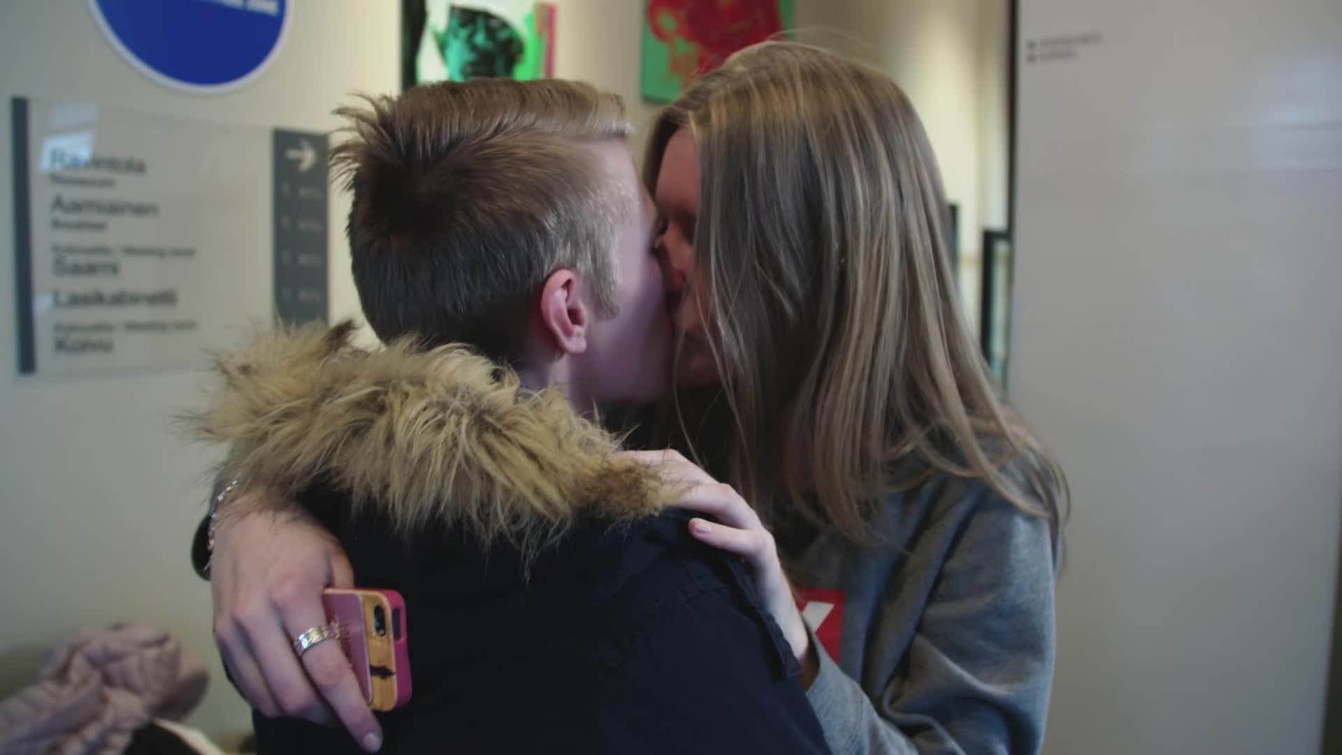im 20 dating 17 vuotta vanha
