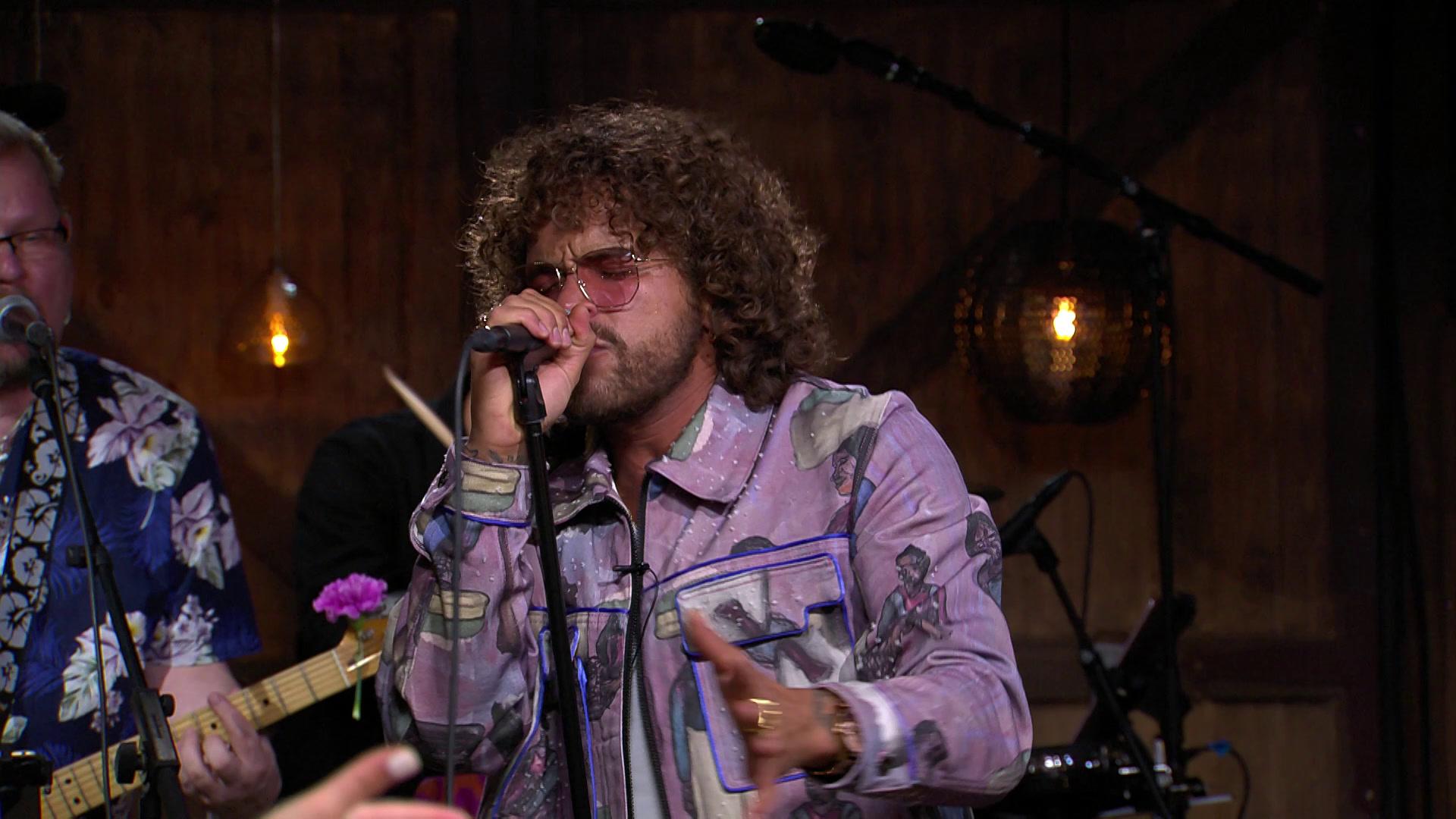 Pete Parkkosen Keinuva Pure Mua Saa Koko Satulinnan Tanssimaan Meiju pete-parkkosen-keinuva-pure-mua-saa-koko-satulinnan-tanssimaan-meiju