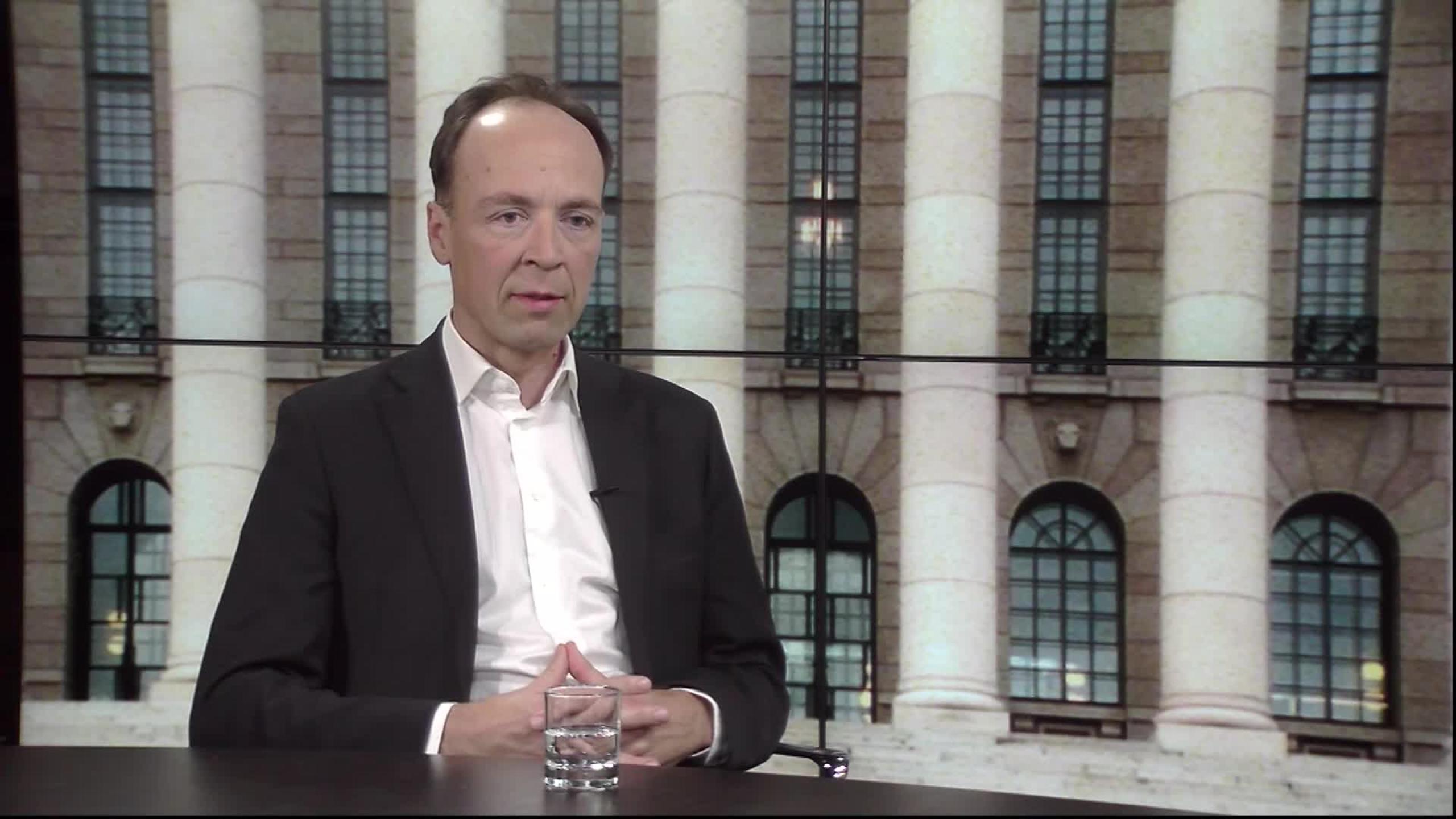 Jussi Halla-aho: Onko syytä lähteä vaaleihin, joissa voi vain hävitä? |  Ruutu