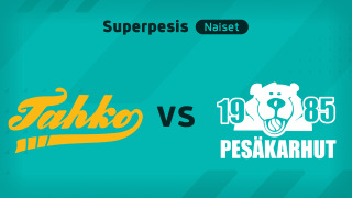 Superpesis, Naiset