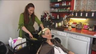Ekokauneushoitoa: Savi-kaalipuhdistus virkistää hiuspohjaa