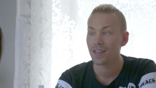 Kuopiolainen Ville kertoi vanhemmilleen homoudestaan – ei ole puhunut isänsä kanssa vuosiin: ”Äitiä rupesi oksettamaan”