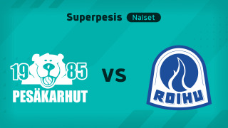 Superpesis, Naiset