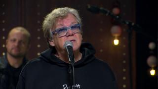 Mikko Alatalon Suojelusenkeli-tulkinta saa artistin lapsenlapset kyyneliin: "Olet ollut tosi rakas ihminen aina"