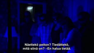 Uv-valo paljastaa kauhistuttavan näyn: hotellihuone kylpee erilaisissa eritteissä!