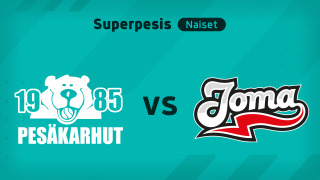 Superpesis, Naiset