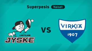 Superpesis, Naiset