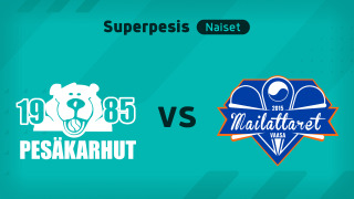 Superpesis, Naiset