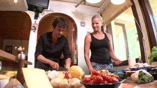Maailman nopein alkuruoka: Anjovis-basilika-tomaatit