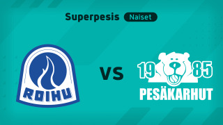 Superpesis, Naiset