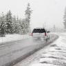 Traficomin johtava asiantuntija: huolehdi näistä varusteista talviautoilussa